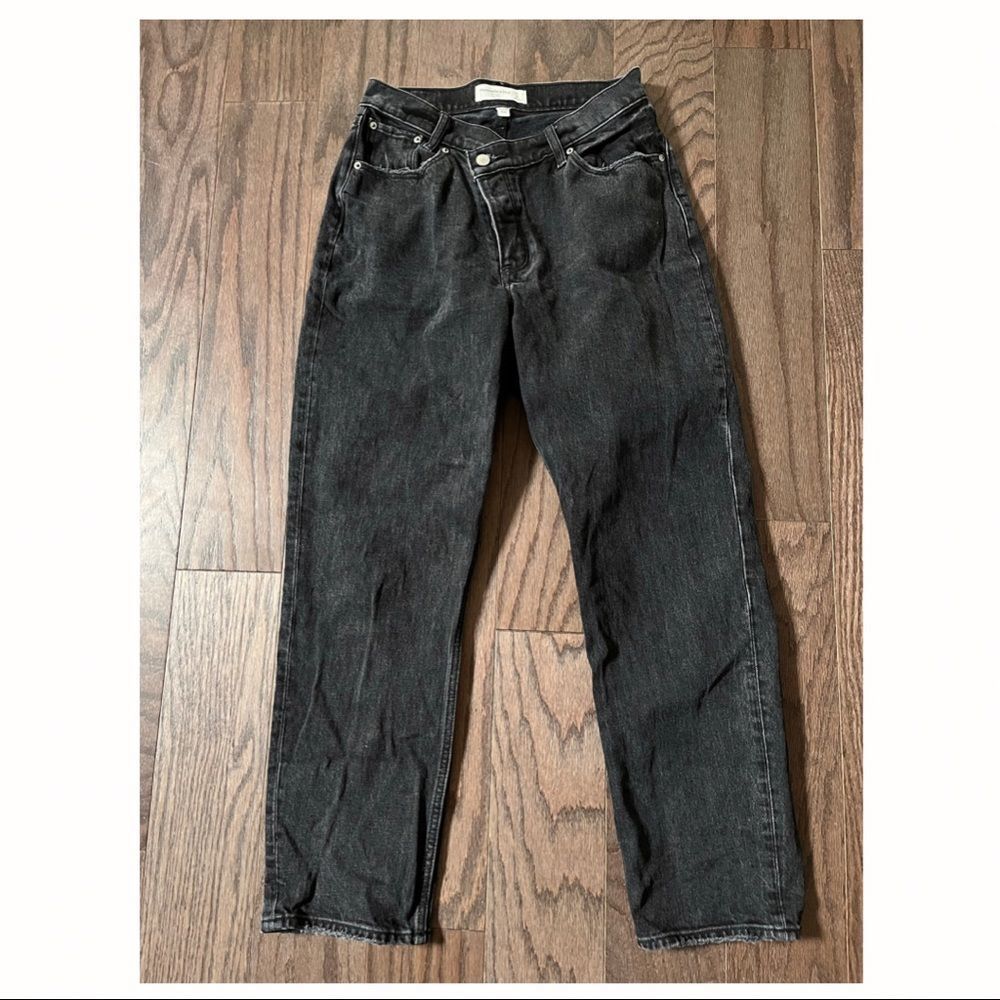 Abercrombie curve love Dad jeans - Picture 2 of 5